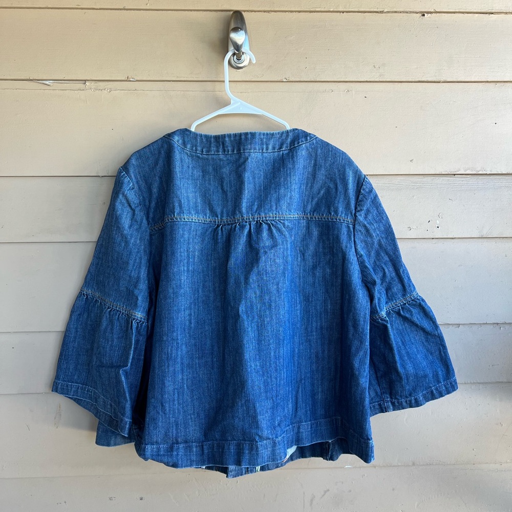 Bell Sleeve Two Button Denim Jacket - Size 2X - Picture 7 of 7